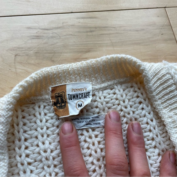 Vintage wool cream cardigan - Picture 2 of 3